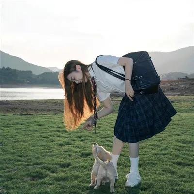 五个相扑的少年