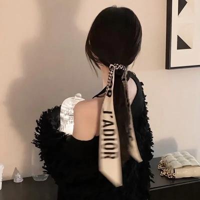 蜂妹与狗狗猫